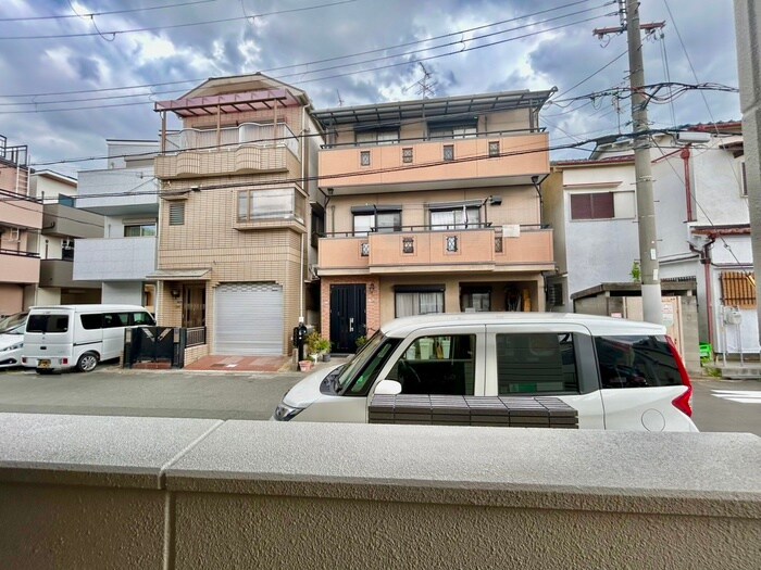 物件内観写真22　(室内からの展望)