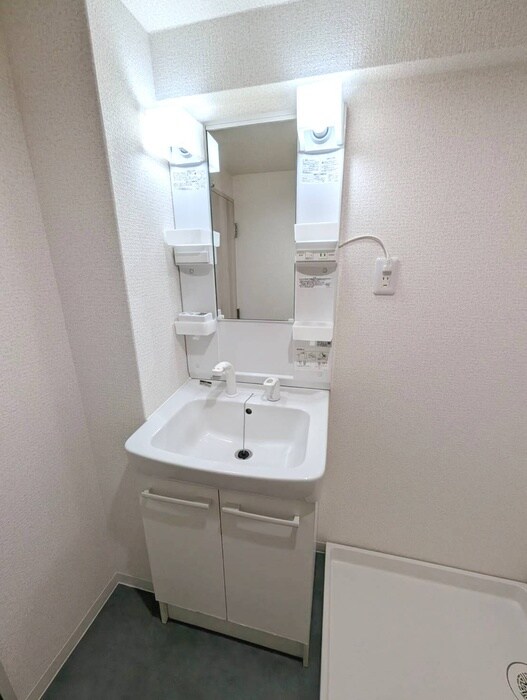 物件内観写真9　(洗面)