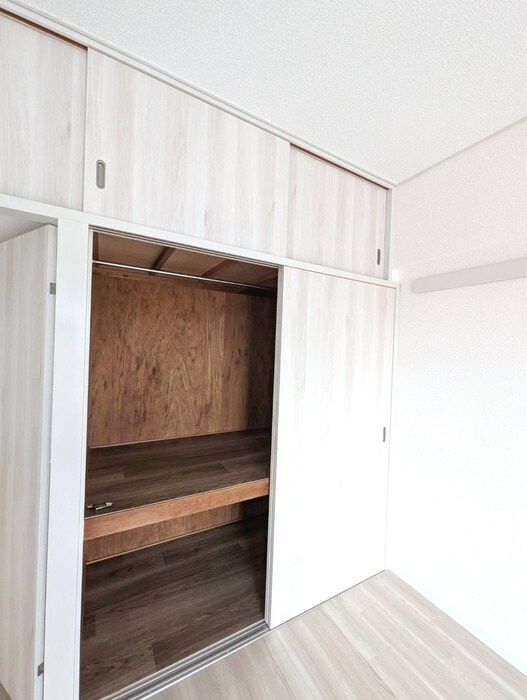 物件内観写真16　(収納)