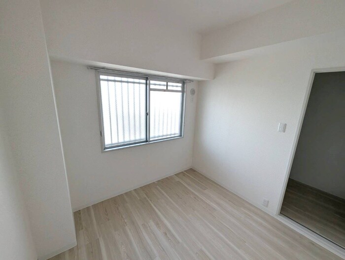 物件内観写真22　(居室)