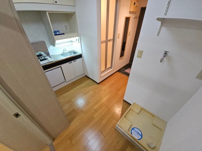 物件内観写真18　(廊下)