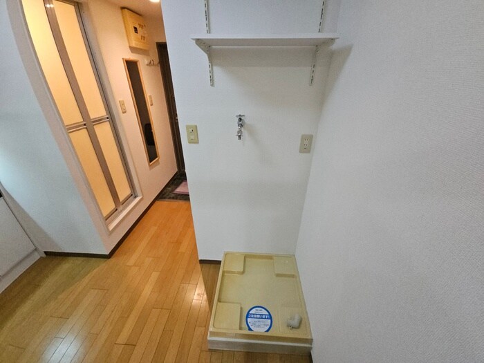 物件内観写真19　(洗濯機置場)