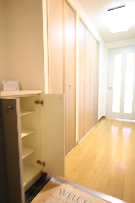 物件内観写真20　(靴箱)