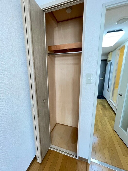 物件内観写真21　(収納)