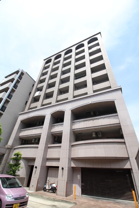 物件外観写真5　(駐車場)