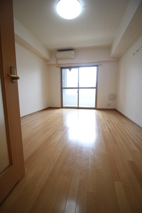 物件内観写真14　(居室)