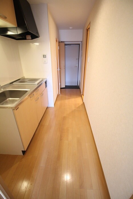 物件内観写真20　(廊下)