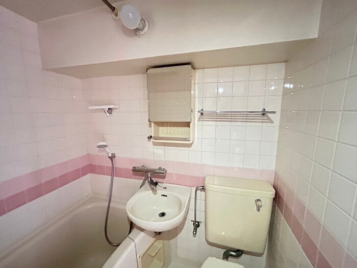 物件内観写真13　(洗面)