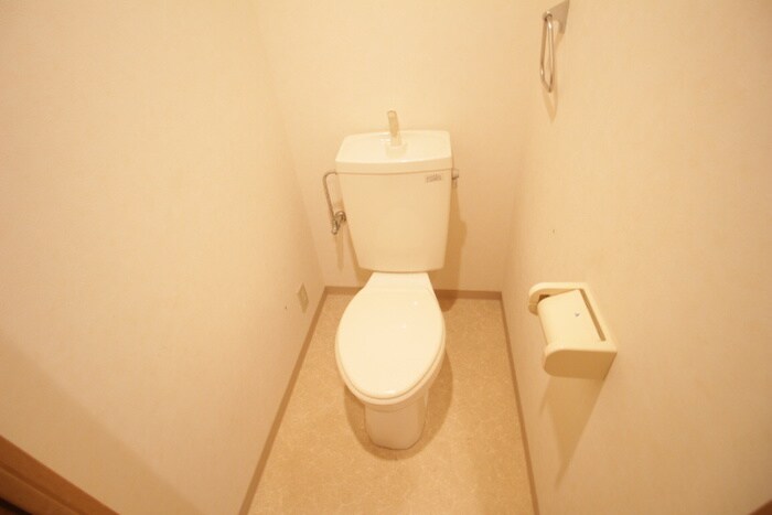 物件内観写真10　(トイレ)