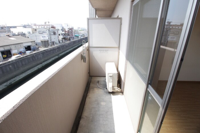 物件内観写真21　(ベランダ・バルコニー)