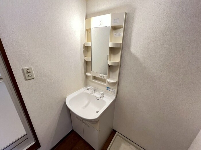 物件内観写真10　(洗面)