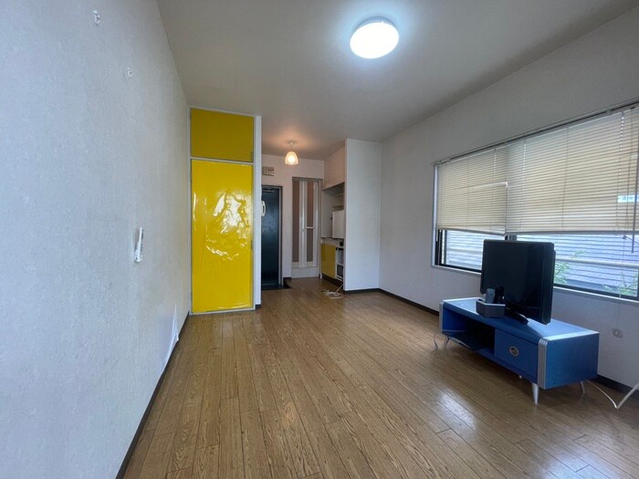 物件内観写真4　(居室)