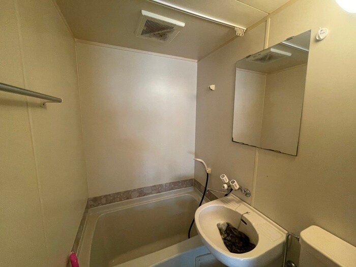 物件内観写真6　(バス／シャワールーム等)