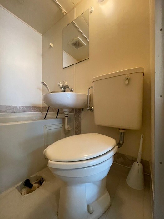 物件内観写真7　(トイレ)