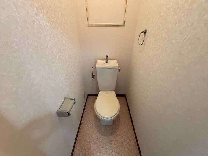 物件内観写真9　(トイレ)