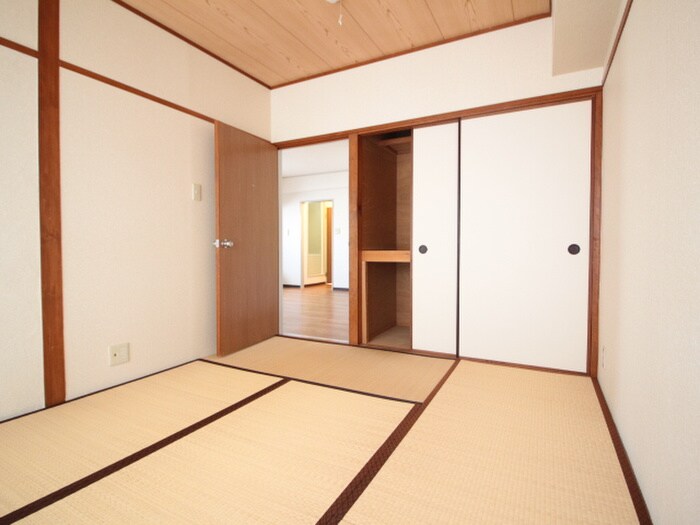 物件内観写真19　(居室)