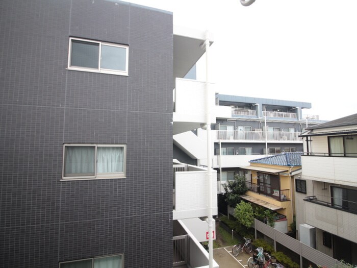 物件内観写真19　(室内からの展望)