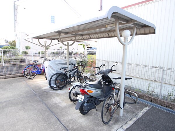 駐輪場