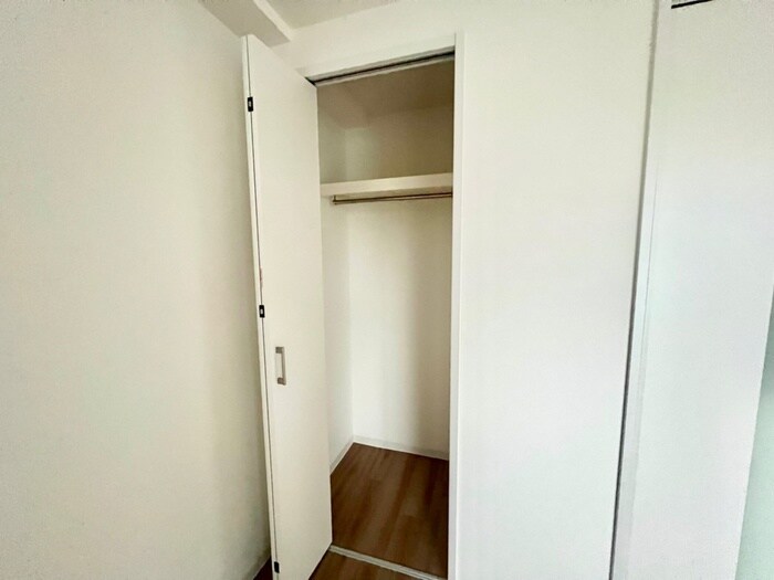 物件内観写真18　(収納)