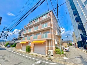 キャトルセゾン外観写真