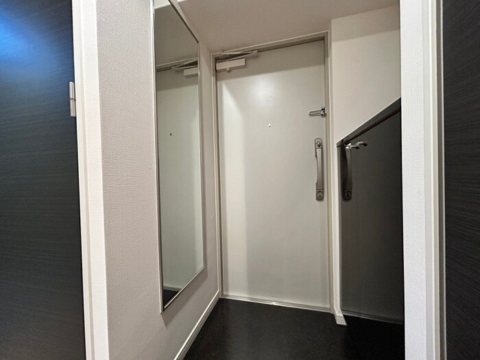 物件内観写真22　(玄関)