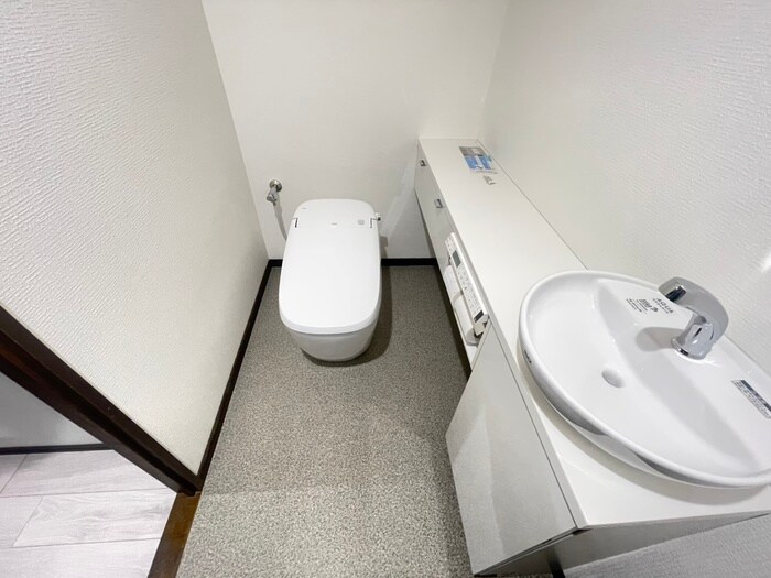 物件内観写真10　(トイレ)