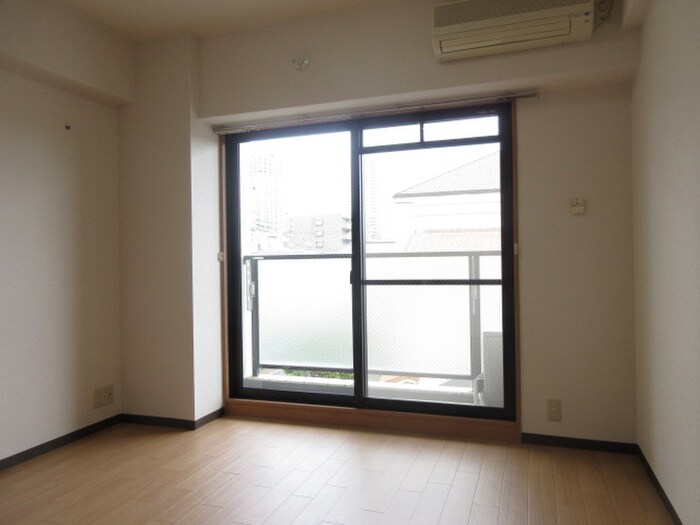 物件内観写真11　(居室)