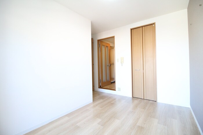 物件内観写真16　(居室)