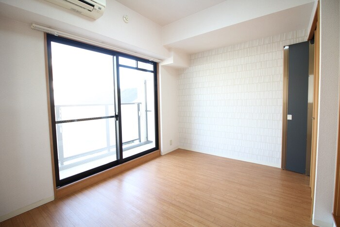 物件内観写真18　(居室)