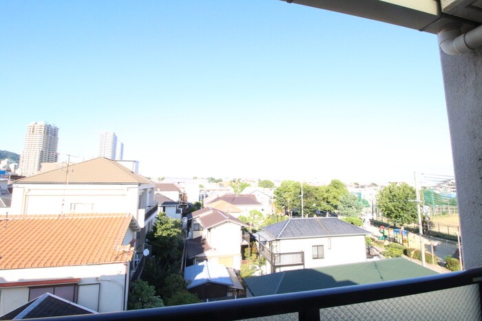 物件内観写真19　(室内からの展望)