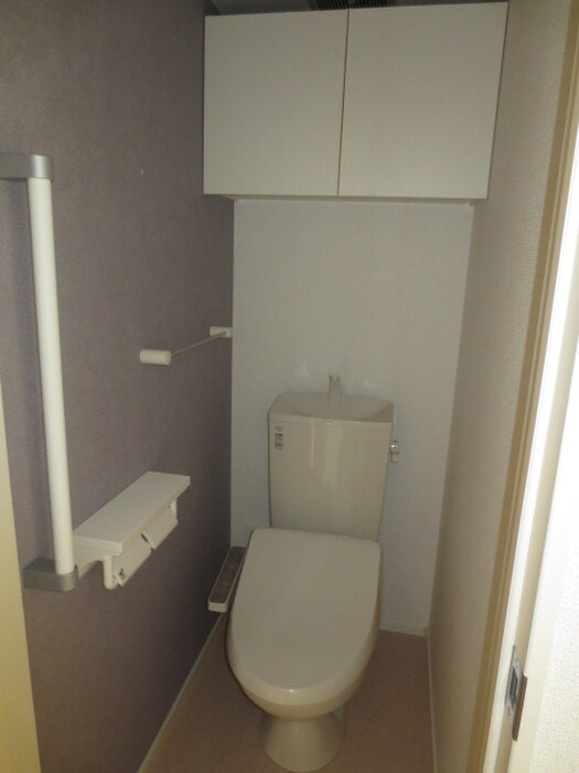 物件内観写真9　(トイレ)