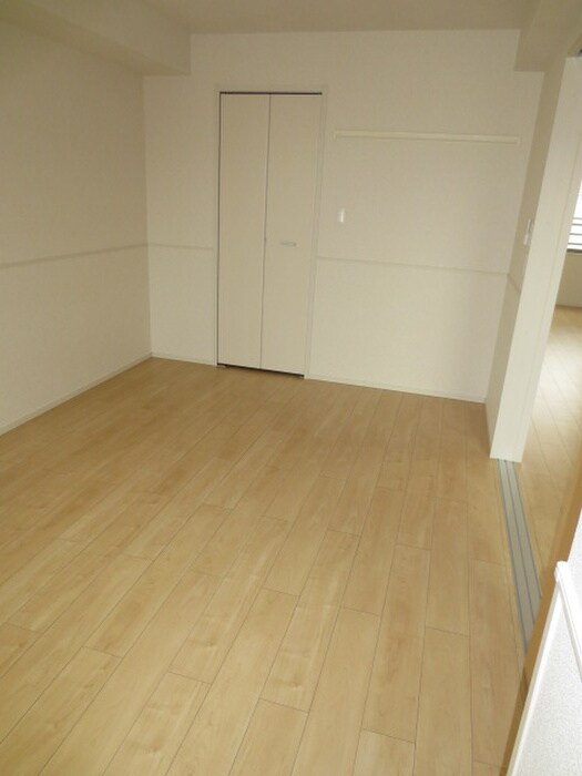 物件内観写真19　(居室)