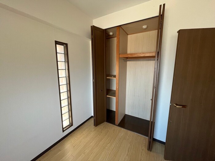 物件内観写真15　(収納)