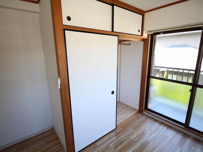 物件内観写真16　(収納)