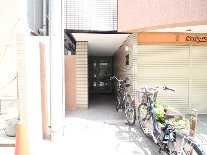 物件外観写真6　(外観写真)