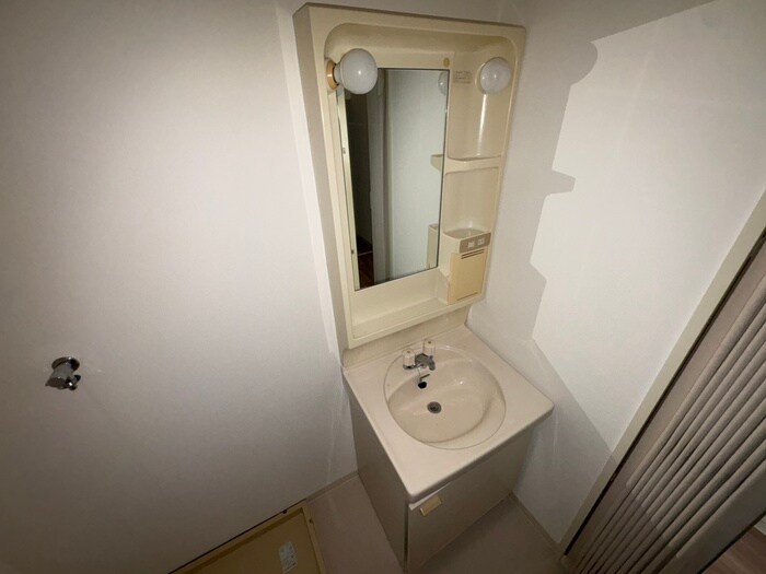 物件内観写真14　(洗面)