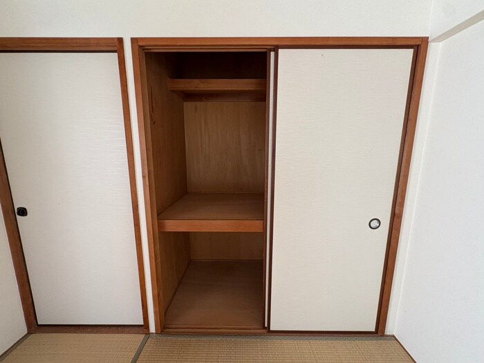 物件内観写真18　(収納)