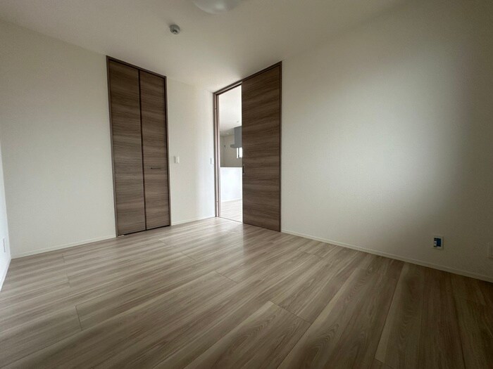 物件内観写真13　(居室)