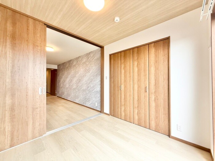 物件内観写真10　(居室)