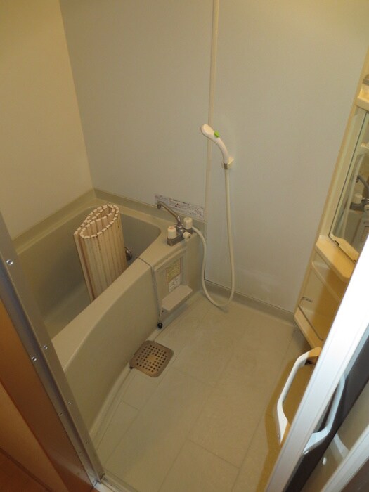 物件内観写真13　(バス／シャワールーム等)