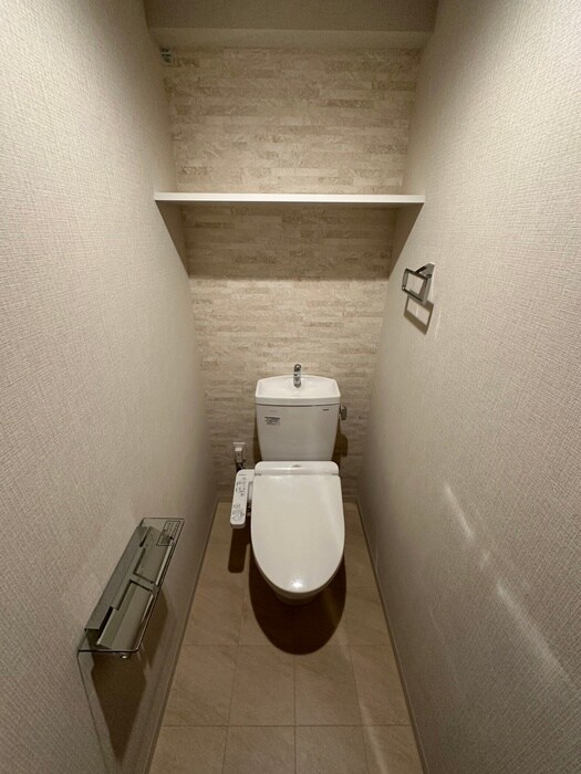 物件内観写真12　(トイレ)