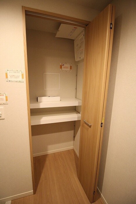 物件内観写真18　(収納)