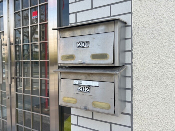 物件外観写真6　(建物設備)