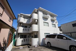 ベルフラワ－外観写真