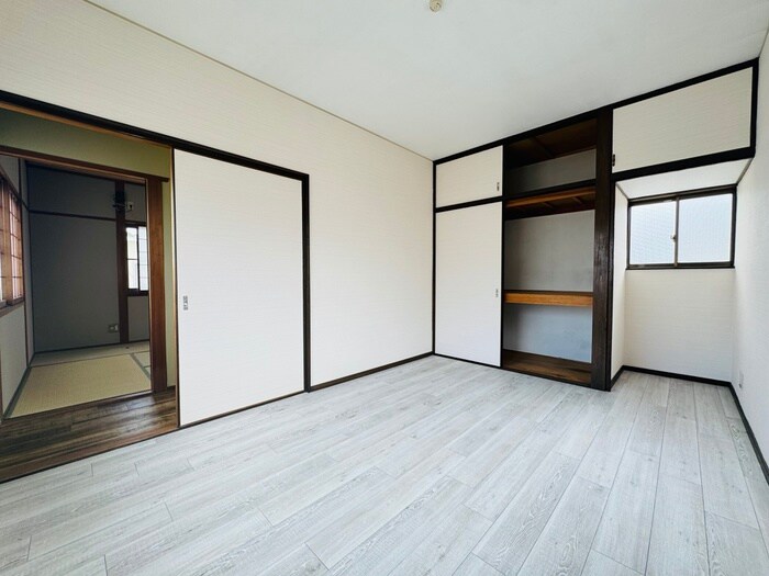 物件内観写真8　(居室)