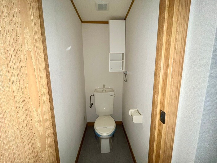 物件内観写真13　(トイレ)