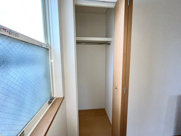 物件内観写真15　(収納)