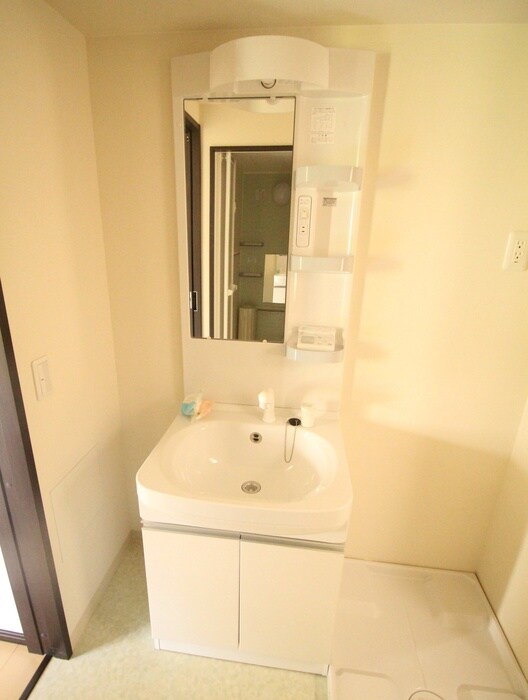 物件内観写真11　(洗面)