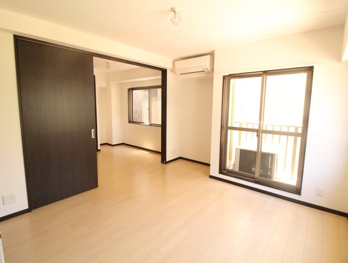 物件内観写真21　(居室)