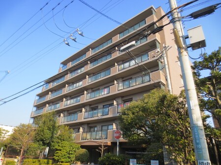 ステイツ甲東園フラッツ外観写真